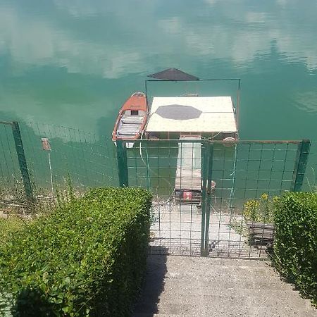 Lake House Novi Pazar Eksteriør bilde