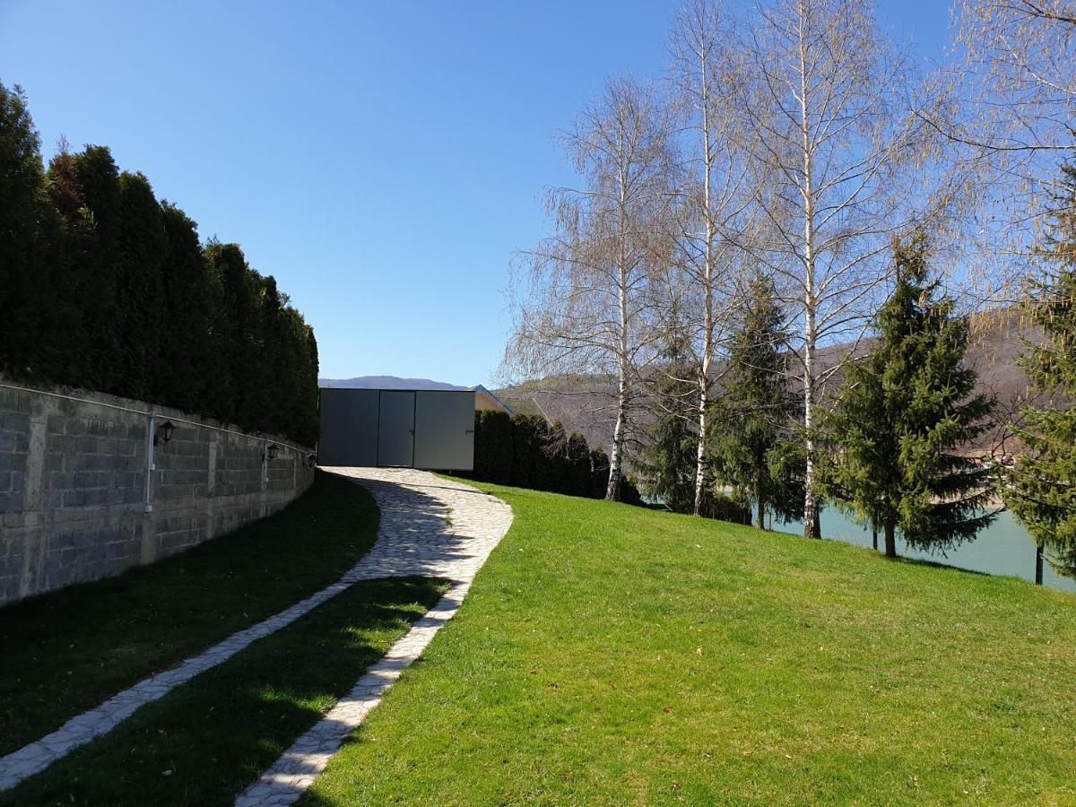 Lake House Novi Pazar Eksteriør bilde