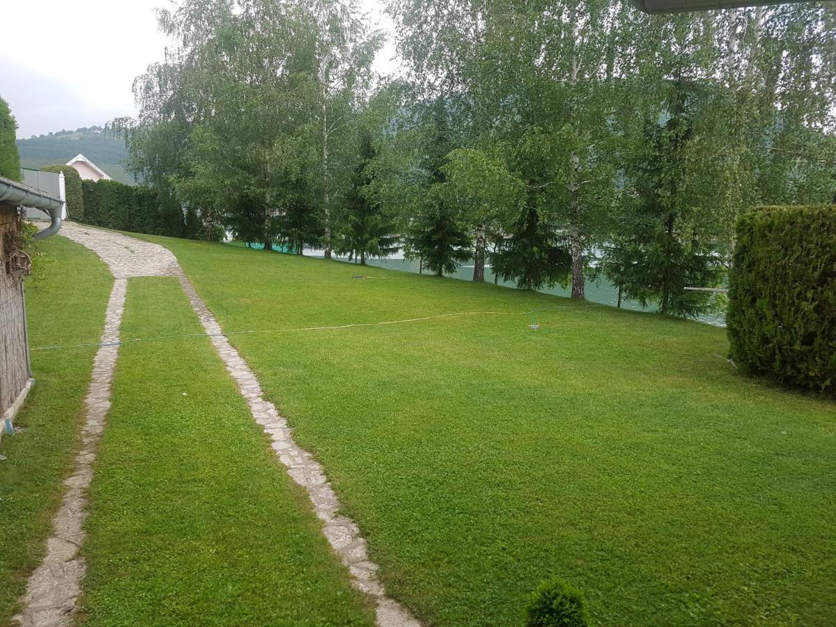 Lake House Novi Pazar Eksteriør bilde