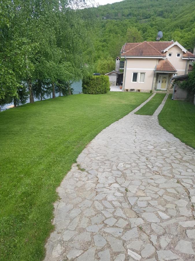 Lake House Novi Pazar Eksteriør bilde