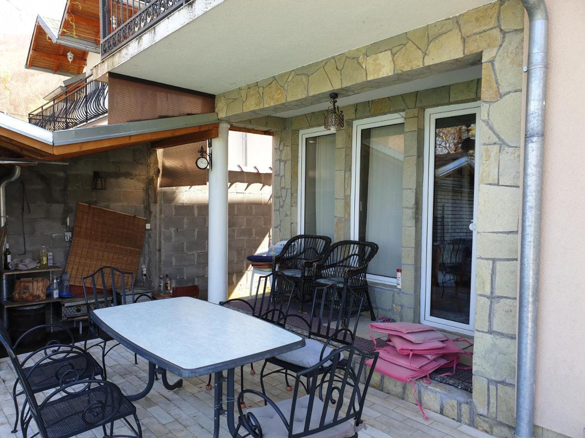 Lake House Novi Pazar Eksteriør bilde