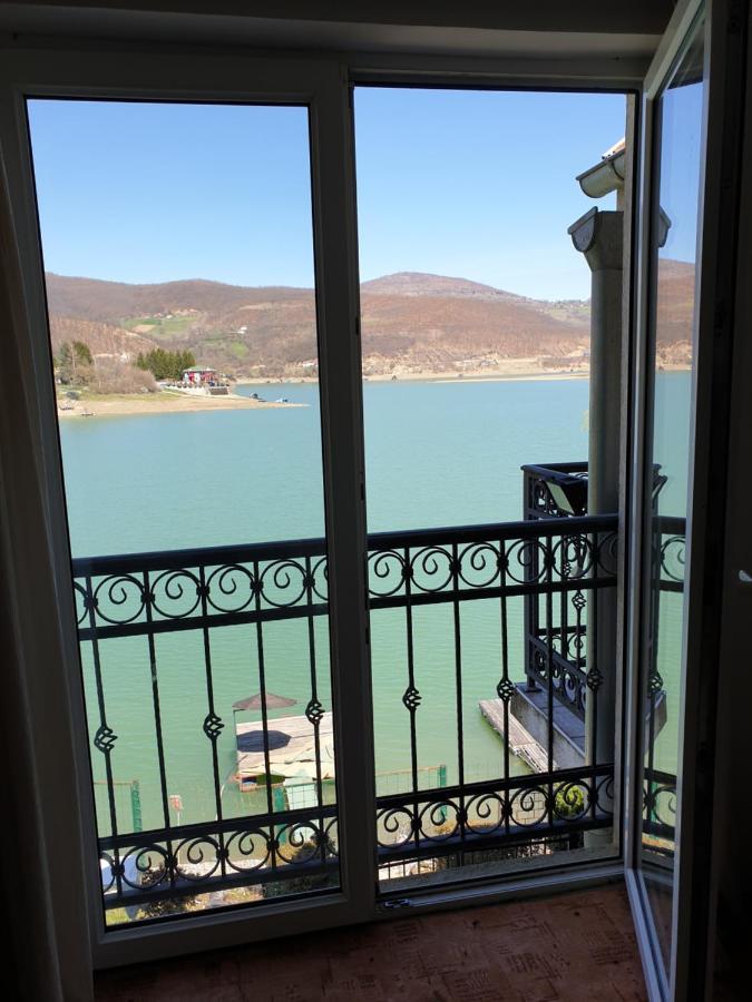 Lake House Novi Pazar Eksteriør bilde