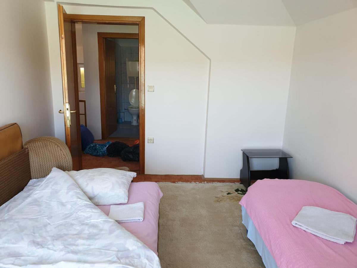 Lake House Novi Pazar Eksteriør bilde